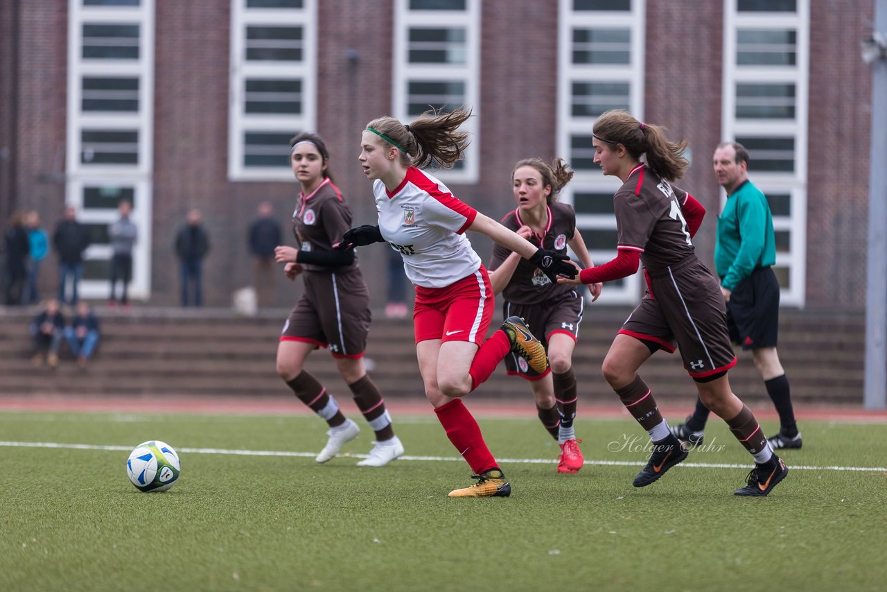 Bild 351 - B-Juniorinnen Walddoerfer - St.Pauli : Ergebnis: 4:1